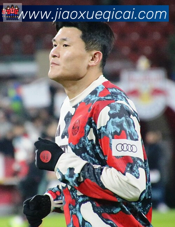 劳塔罗·马丁内斯